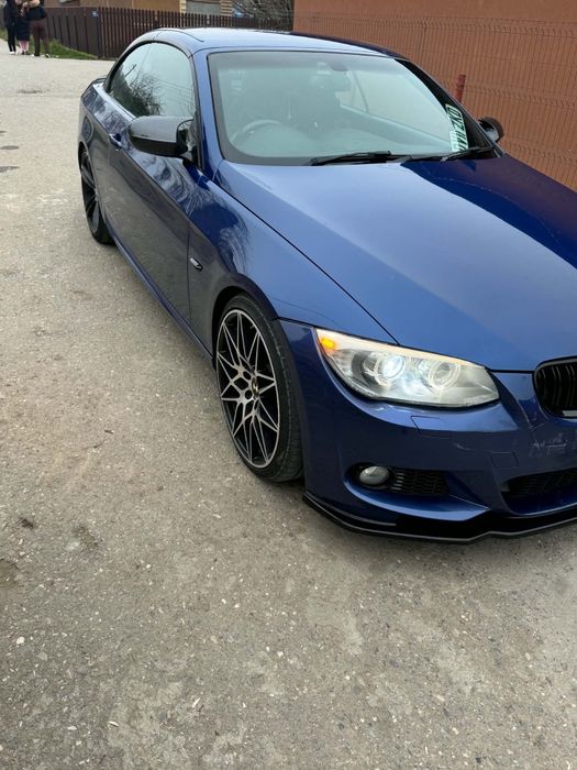 Vand BMW E 93 m pachet si BMW E 92 M pachet