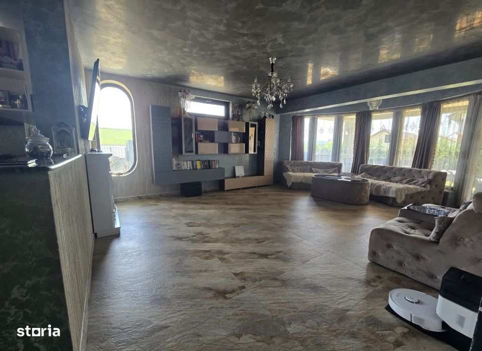 Casa 5 camere mobilata lux, Bucium , 140 metri Cod:162420