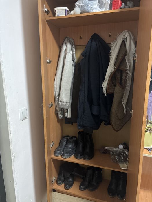 Шкаф для прихожей