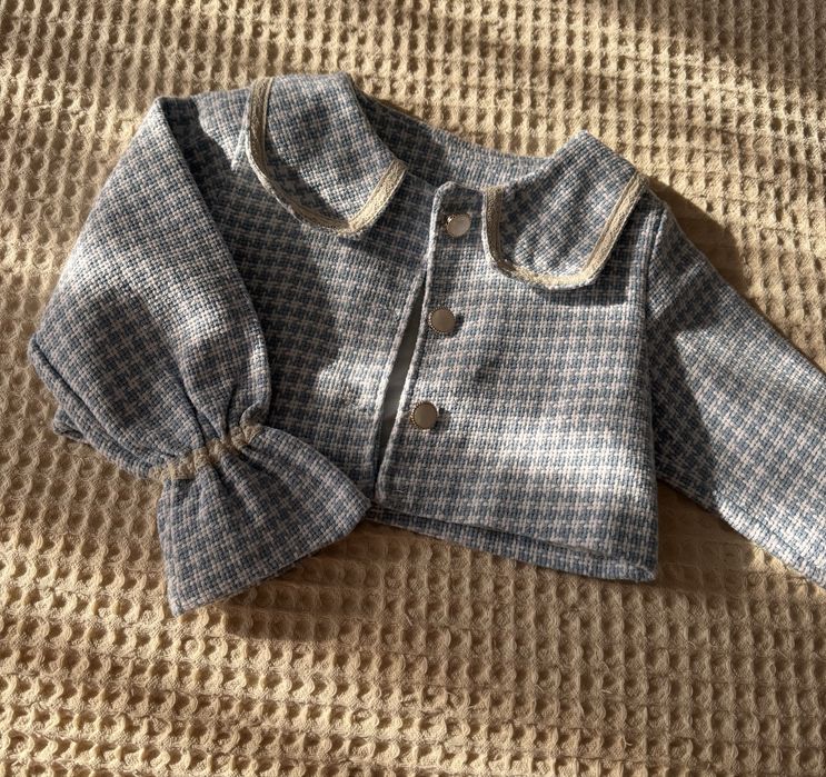 Продам костюм Новый на девочку