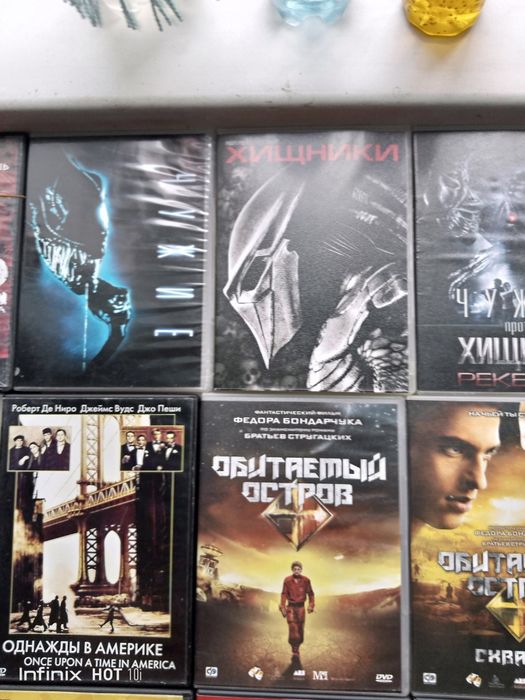 Лицензионные ДВД диски.