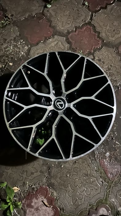 Продаю диски на gs  17размер