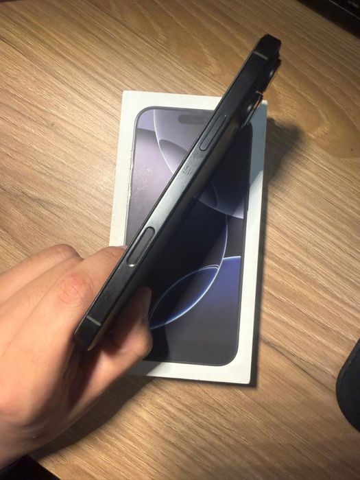 Iphone 16 pro max 256 гб есим айфон 16 про макс
