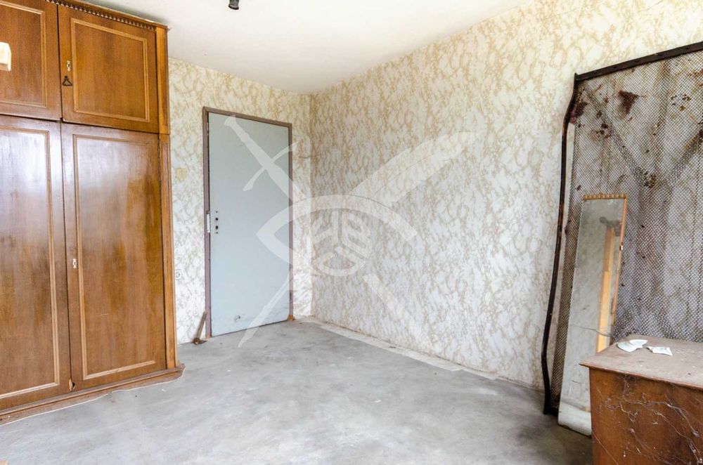 Продава се Етаж от къща в с. Волуяк, Област София-град - 180 кв.м за 889 €/кв.м - Снимка #7
