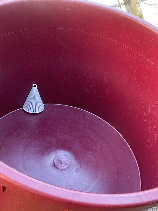 Съд за ферментация на грозде