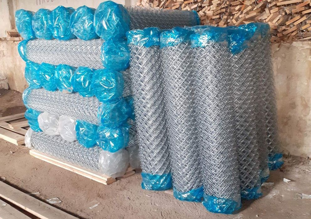 Производител на оградна мрежа