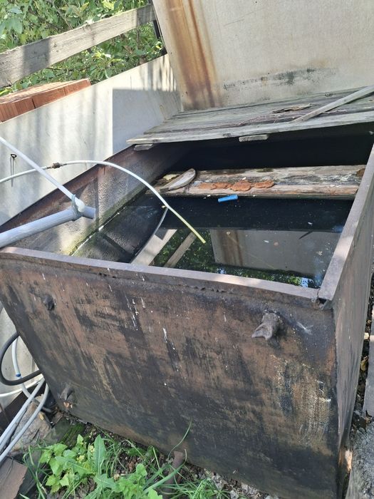 Ёмкость под воду , чан, бочка