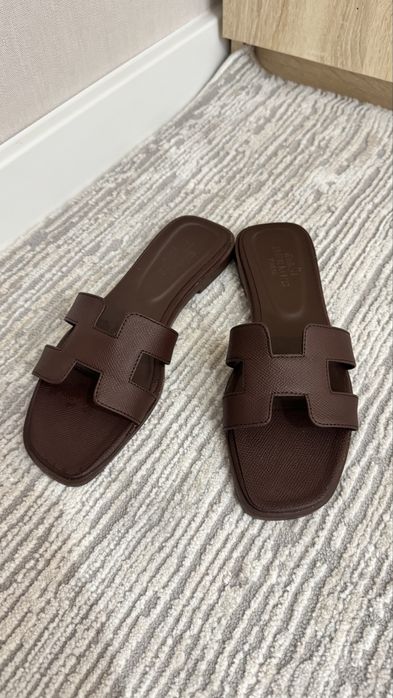 Шлепки hermes