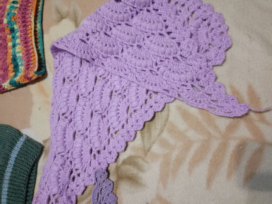 Для девочек ручная вязка на 4-6 лет