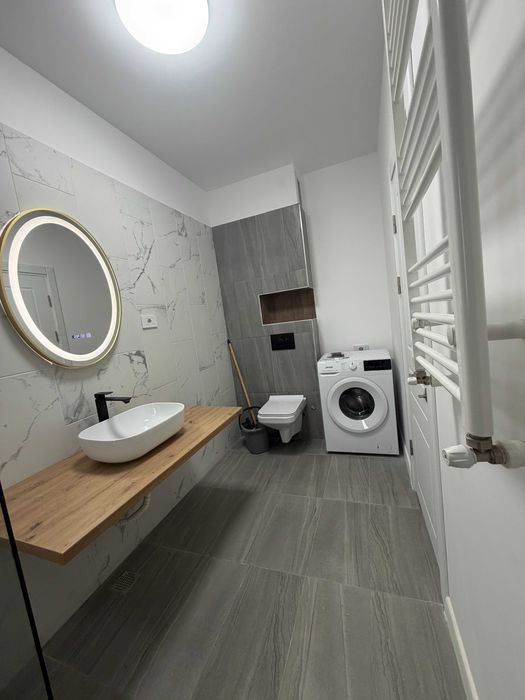 Inchiriez Apartament 2 camere zona South Side
