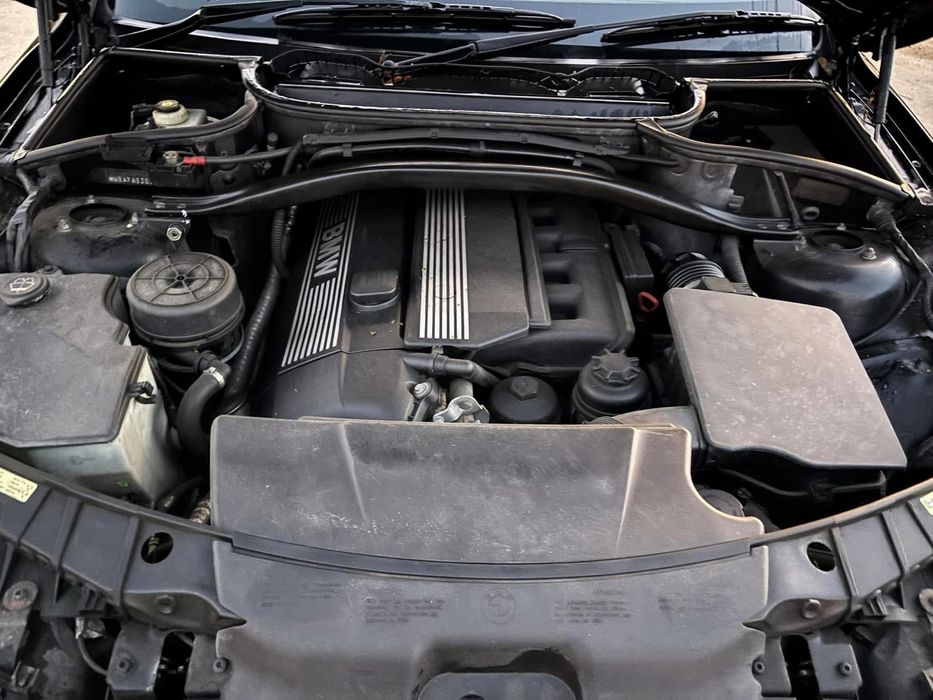 Dezmembrez BMW X3 E83 M-Pack an 2005 3.0i benzina navigatie