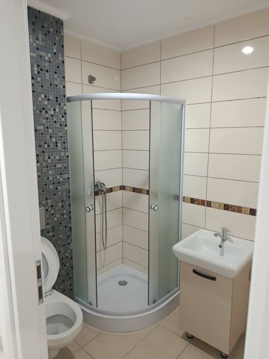 Inchiriez Garsoniera  Cosmopolis