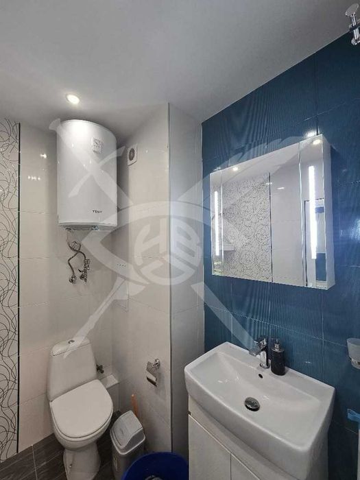 Дава се под наем Двустаен апартамент в София, Студентски град - 90 кв.м за 715 € - Снимка #7