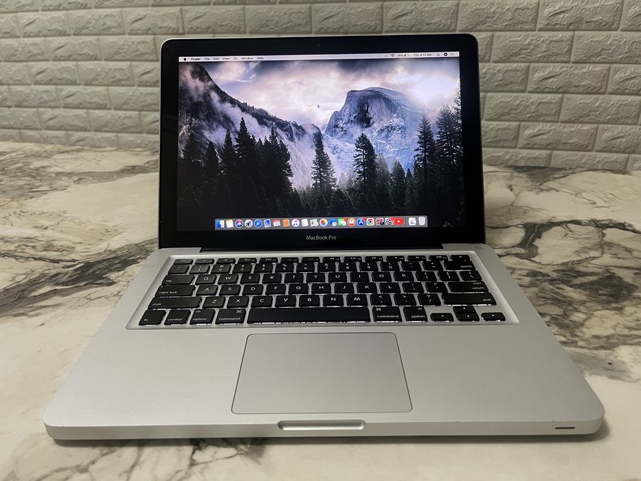 Macbook Pro, Mid 2010, Intel chip, 8gb Ram/128gb SSD