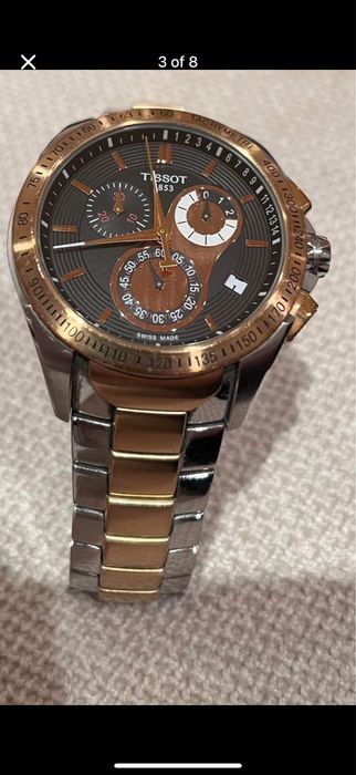 Часовник TISSOT
