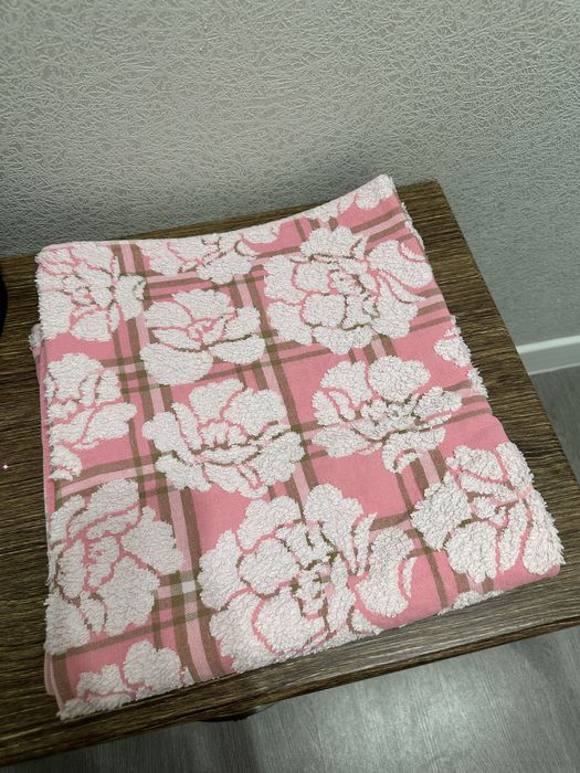 Полотенце детское и розовое