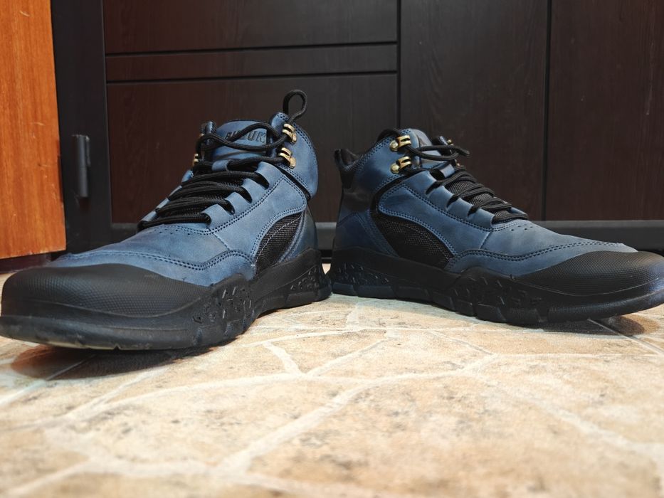 СПЕШНО!!!Зимни обувки 42 номер стелка 26.5см запазени