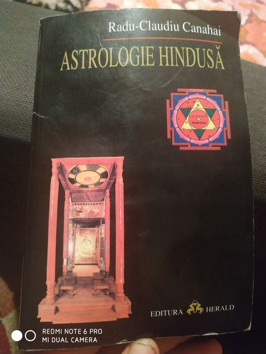 Carte astrologie hindusă