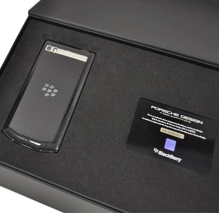 Blackberry Porsche Designe