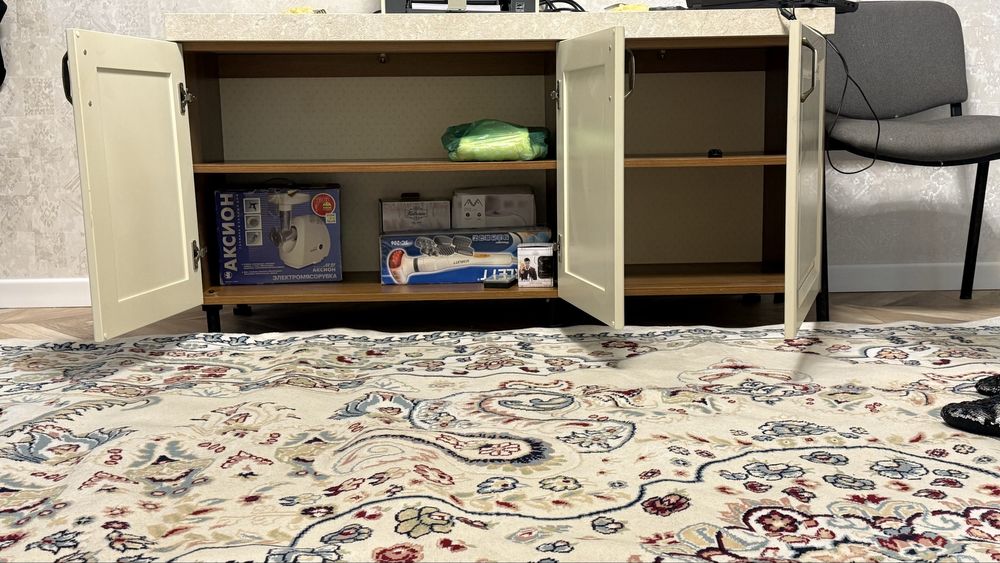 Тумба со столешницей камень ,белая