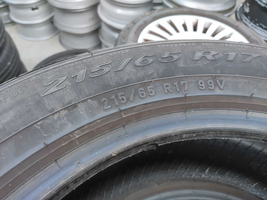 4бр Летни гуми 215 65 17 - Pirelli -