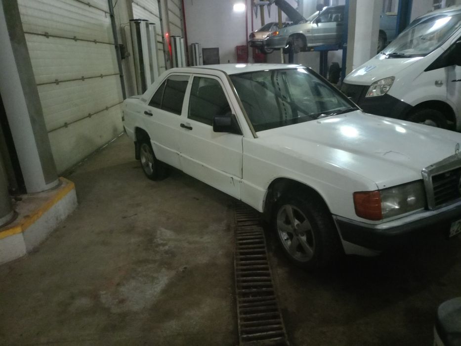 Продам 190 мерс срочно