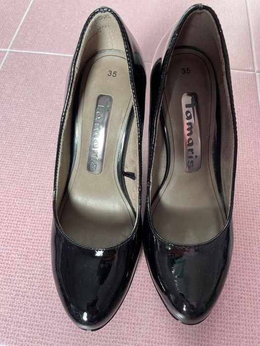 Vand pantofi piele,marimea 35