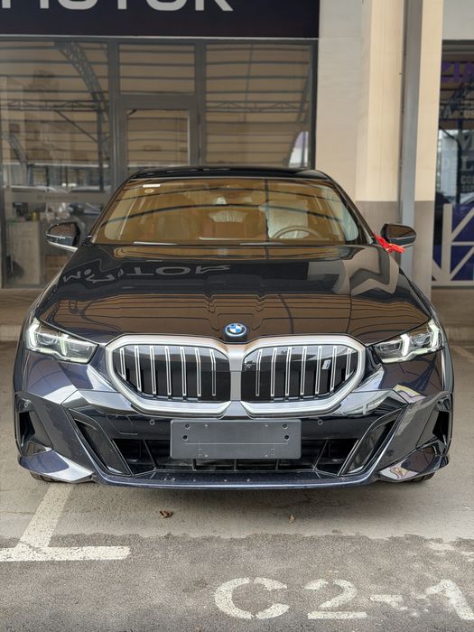 Bmw i5 40L notariusga tayyor 2025