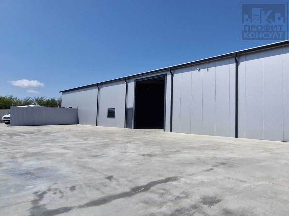 Склад под наем на главен път София - Варна