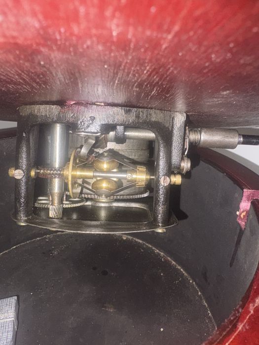 Стар грамофон-работещ!