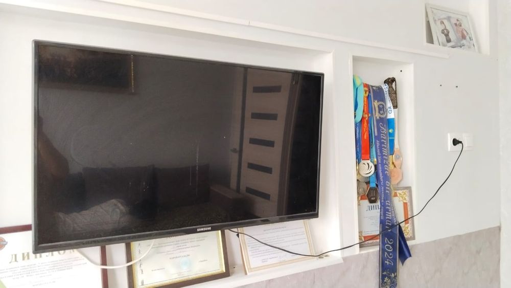 Телевизор Samsung