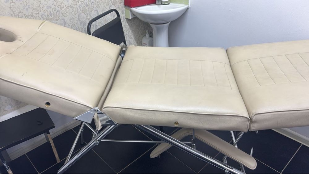 Продам Кушетку