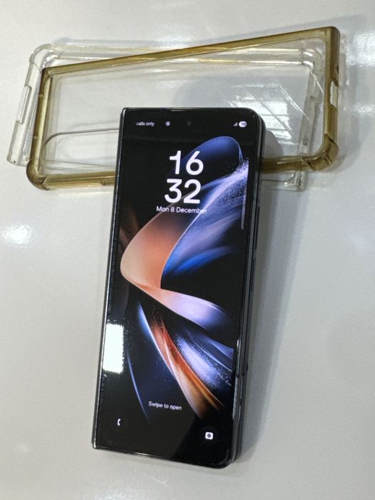Samsung Z FOLD 4 • 256 GB • 12 GB RAM • Perfect functional