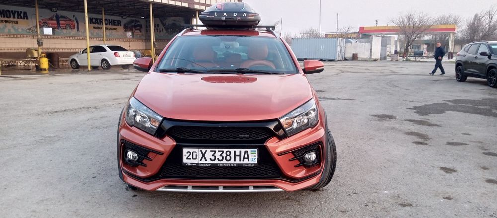 Веста СВ кросс Родная краска