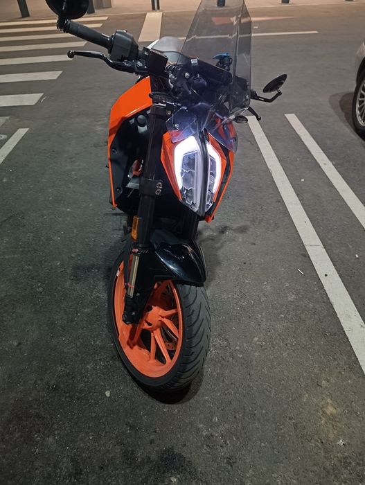 KTM 390 Duke – 2017 – întreținut exemplar – investiții recente ~8.400 lei