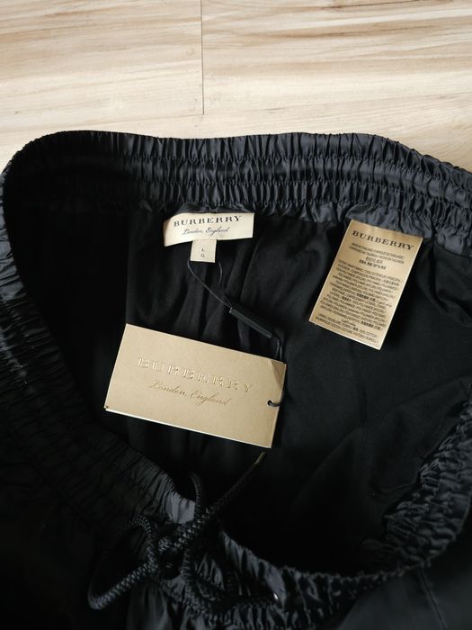 Оригинално мъжко долнище Burberry