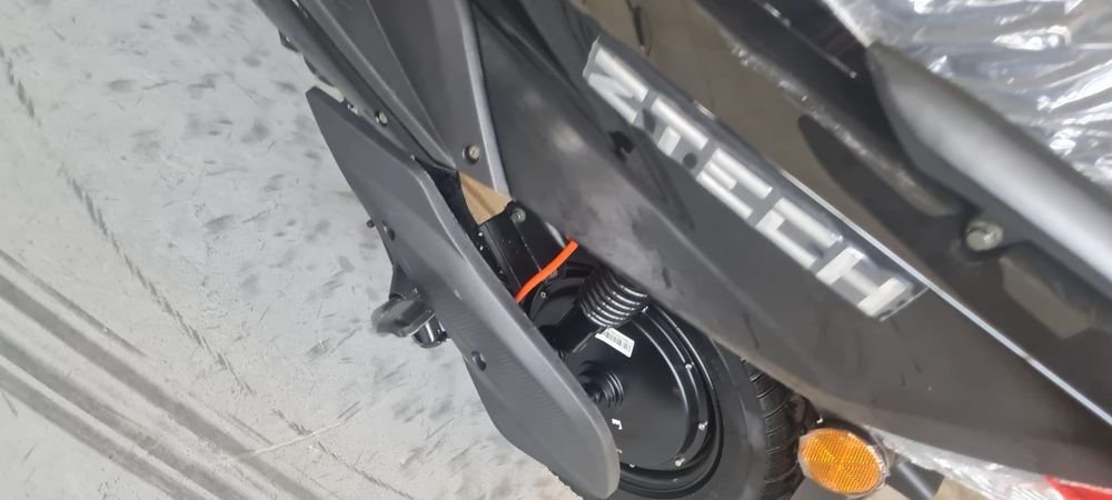 Scuter electric 1000 W 60 volți