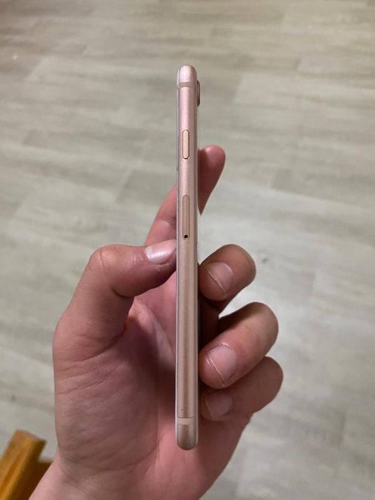 iPhone 8 продаже