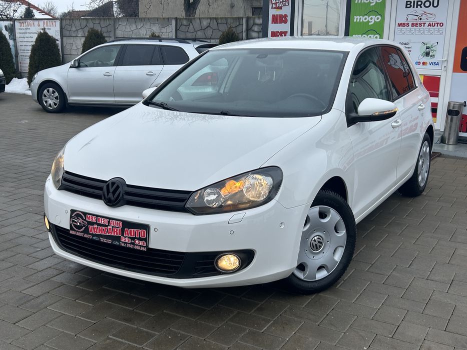 Volkswagen Golf 1.4 tsi model 2011 160cai
