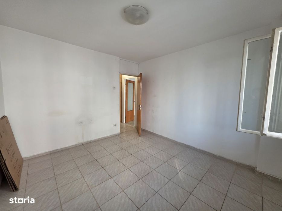 3 camere Bvd Chisinau | Bloc 1986  | anvelopat