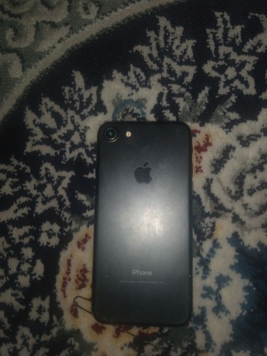 Iphone 7 sotiladi abmen ham bor