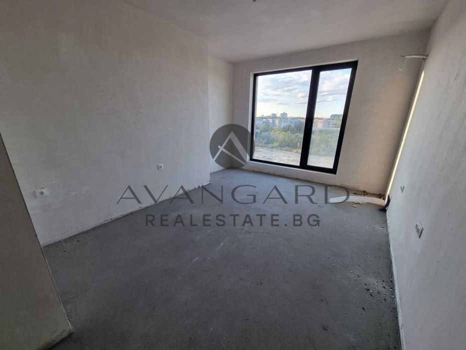 Продава се Тристаен апартамент в Пловдив, Тракия - 102 кв.м за 945 €/кв.м - Снимка #4