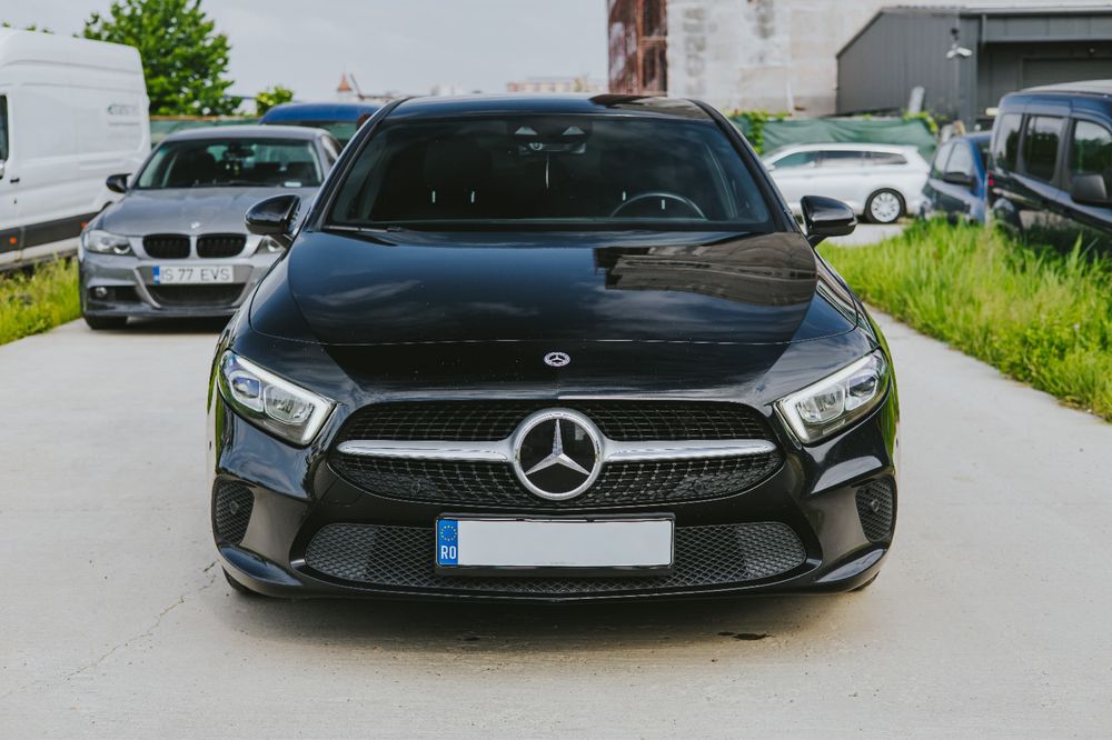 Vând Mercedes Benz