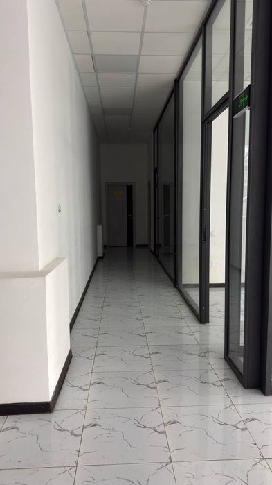 Сдаётся помещение Под новостройкой Алмазар 600м2 (N205)