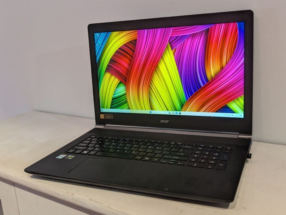 Laptop Gaming HP Nitro 17" 60hz i7-7700HQ Nivida GTX 1050Ti 16GB RAM Windows 10