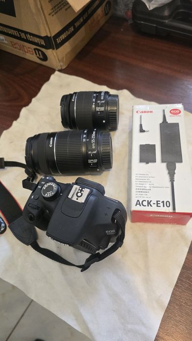 Canon EOS 1200D ca NOU - sub 300 cadre + 2 Obiective 18-55 + 55-250 + ACK-E10