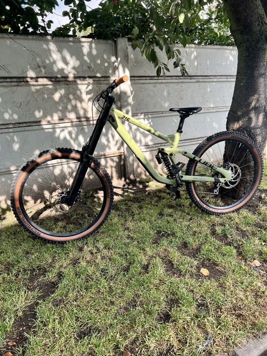 Bicicleta Cube Two15 race DH Codlea • OLX.ro