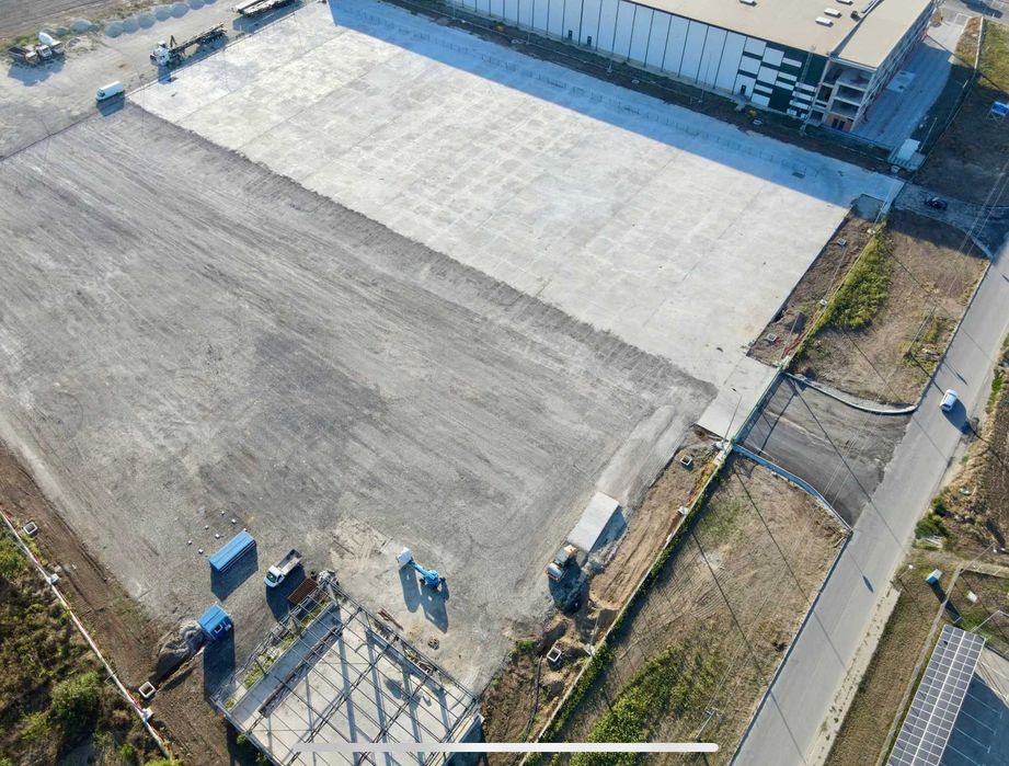Дава се под наем Склад в Русе, Промишлена зона - Изток - 60000 кв.м за 12000 € - Снимка #1