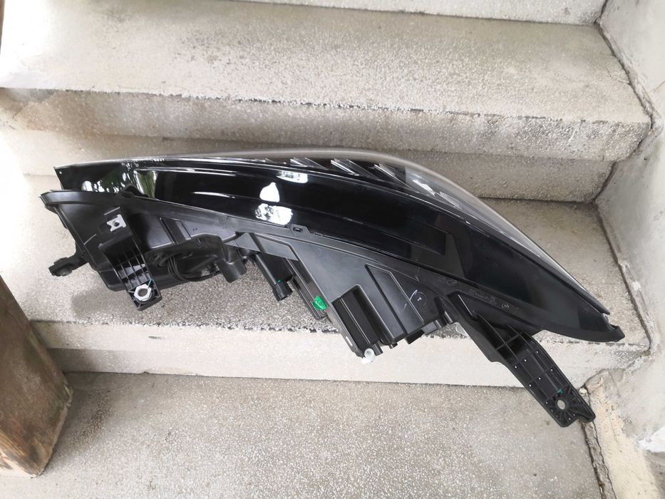 Фар MG4 десен LED /Фар MG 4/Фар MG Оригинален