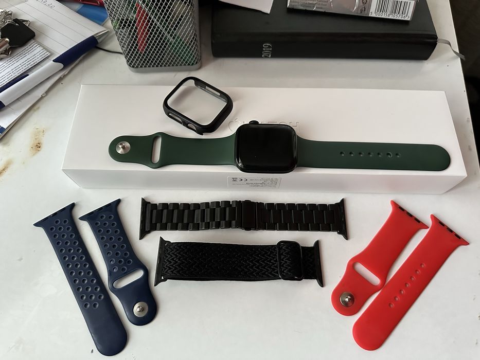 Apple Watch s7 Green 45mm